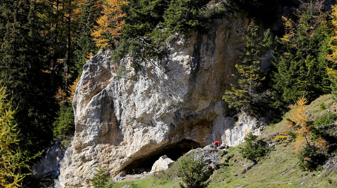 Routeninfos und Topos zum Klettergebiet «Brentschen» findest du im Kletterführer «Schweiz extrem West 2013» von edition filidor.