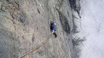 Doldenhorn Routeninfos und Topos zum Klettergebiet «Doldenhorn» findest du im Kletterführer «Schweiz extrem West Band 2» von edition filidor.