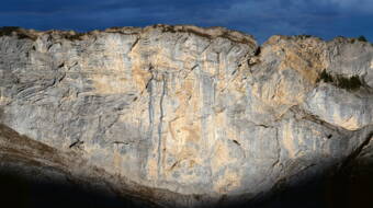 Ueschenengrat Routeninfos und Topos zum Klettergebiet «Ueschenengrat» findest du im Kletterführer «Schweiz extrem West Band 2» von edition filidor.