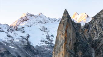 Petit Clocher du Portalet Routeninfos und Topos zum Klettergebiet «Petit Clocher du Portalet» findest du im Kletterführer «Schweiz extrem West Band 2» von edition filidor.