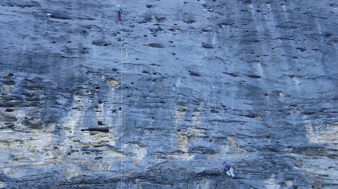 Scheideggwetterhorn Routeninfos und Topos zum Klettergebiet «Scheideggwetterhorn» findest du im Kletterführer «Schweiz extrem West Band 2» von edition filidor.