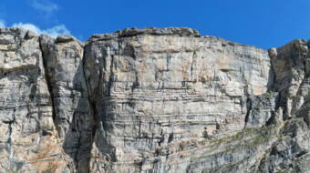 Le Sublage Routeninfos und Topos zum Klettergebiet «Le Sublage» findest du im Kletterführer «Schweiz extrem West Band 2» von edition filidor.