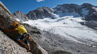 Routeninfos und Topos zum Klettergebiet «Albigna» findest du im Kletterführer «Schweiz Plaisir SUD 2020» von edition filidor.