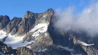 Routeninfos und Topos zum Klettergebiet «Gletschhorn» findest du im Kletterführer «Schweiz Plaisir West Band 1» von edition filidor.