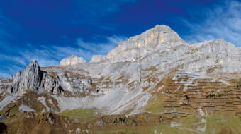 Mettener Butzli Routeninfos und Topos zum Klettergebiet «Mettener Butzli» findest du im Kletterführer «Schweiz plaisir OST» von edition filidor.