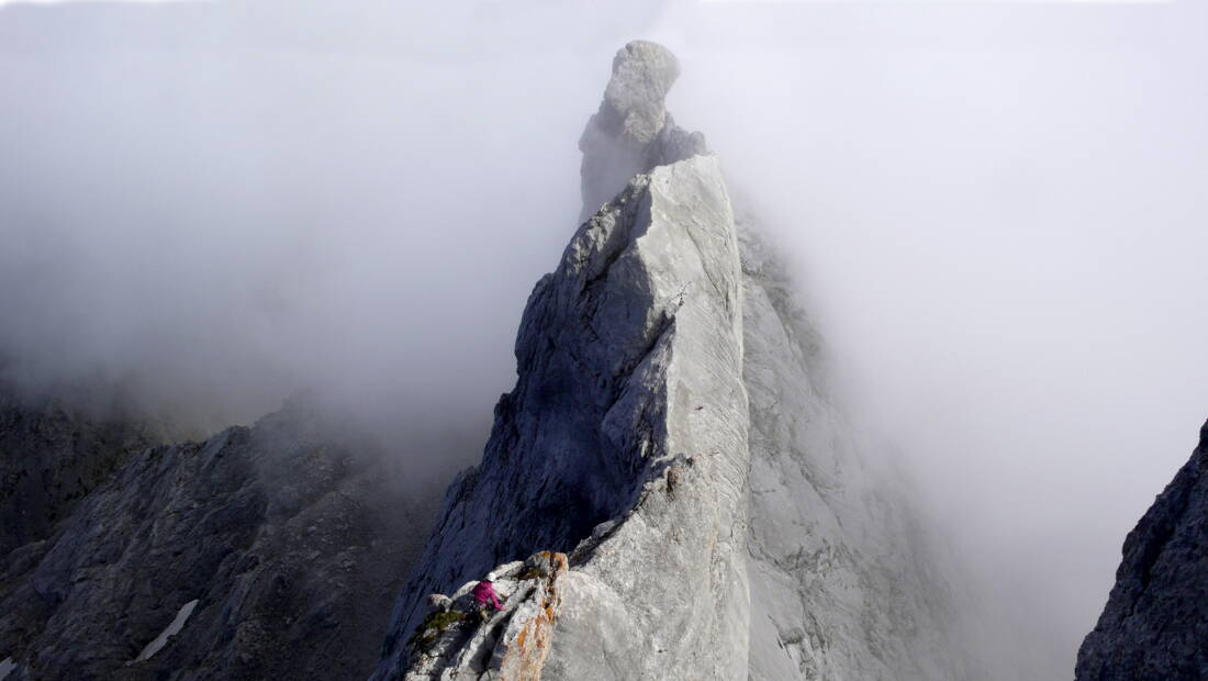 Gramusset Routeninfos und Topos zum Klettergebiet «Gramusset» findest du im Kletterführer «Schweiz Plaisir West Band 2» von edition filidor.