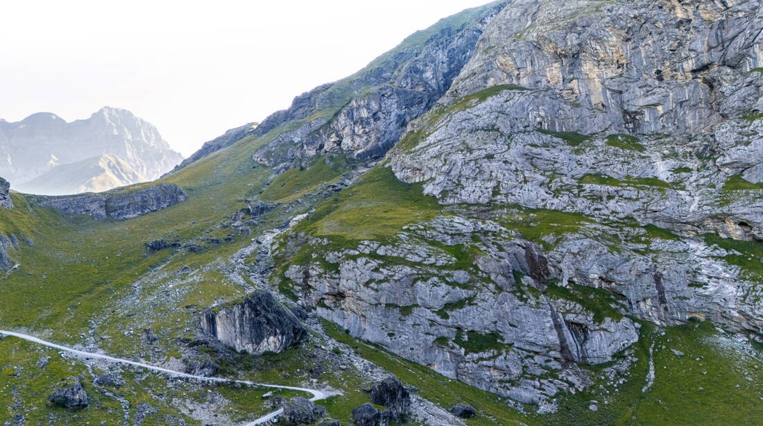 Stäuber Routeninfos und Topos zum Klettergebiet «Stäuber» findest du im Kletterführer «Schweiz plaisir OST» von edition filidor.