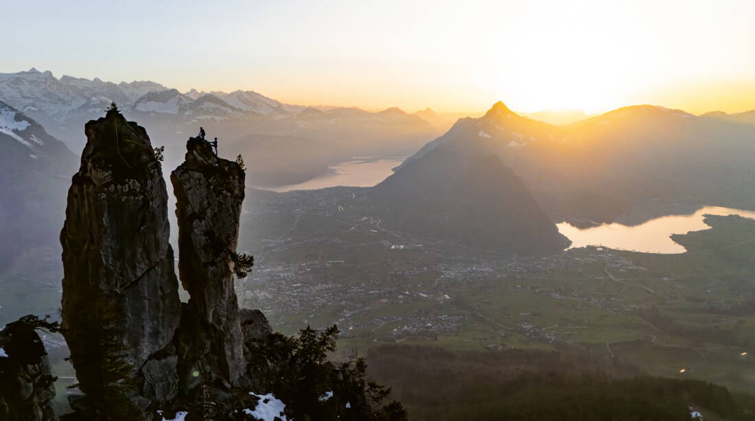 Klein Mythen Routeninfos und Topos zum Klettergebiet «Klein Mythen» findest du im Kletterführer «Schweiz plaisir OST» von edition filidor.